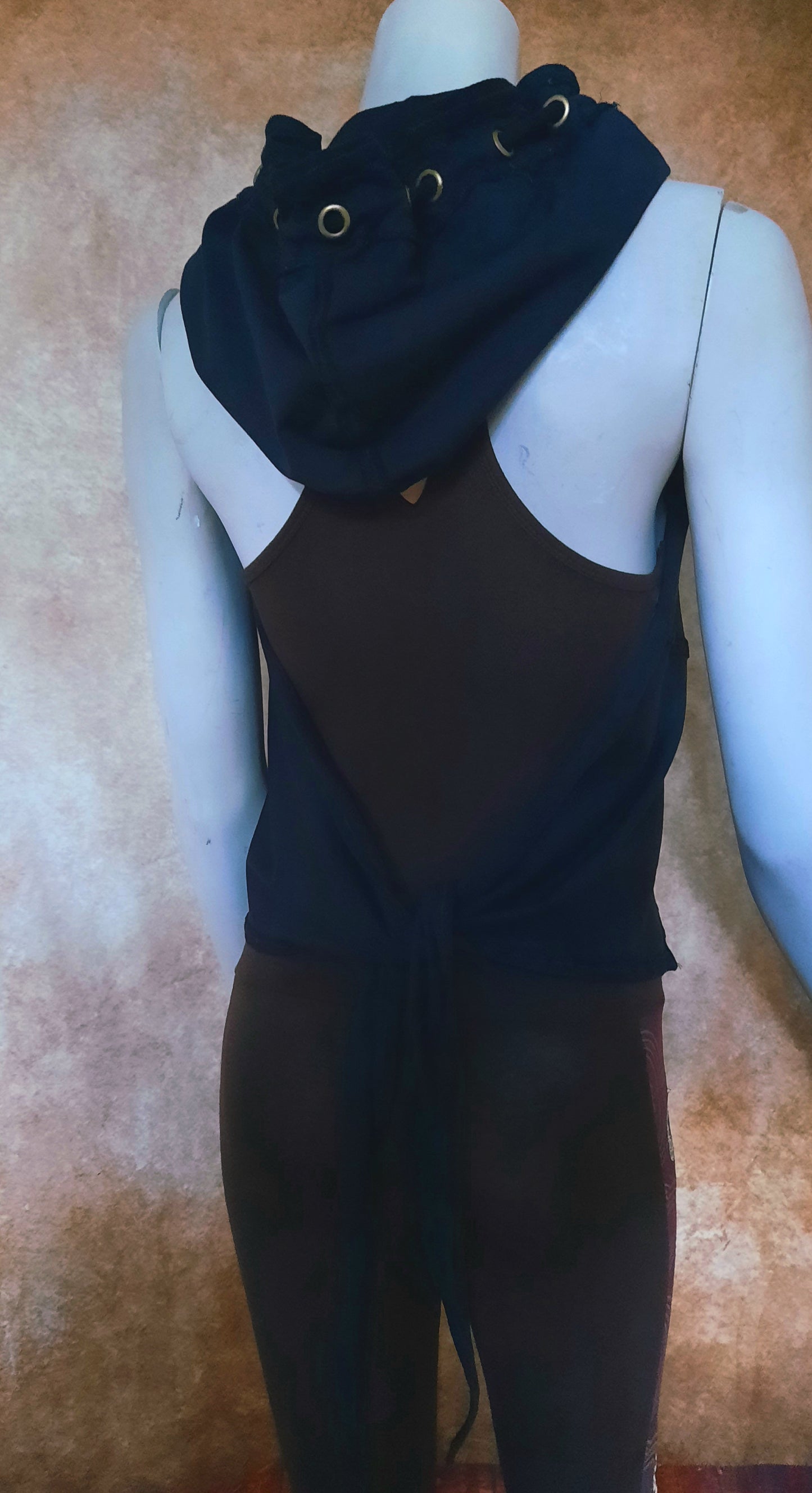 Weste mit Taillenschnürung und Kapuze - Größe one Size