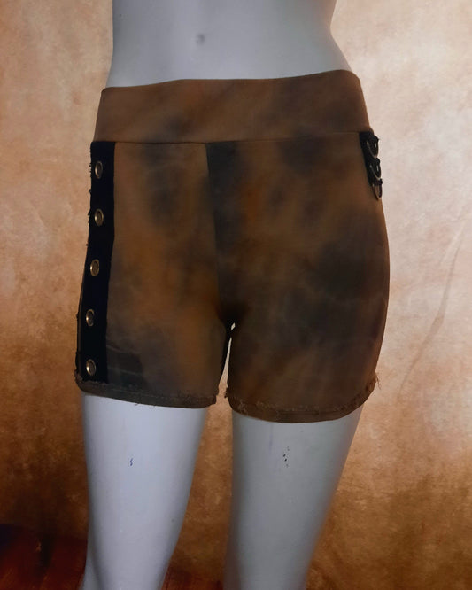 Hotpants Batik Braun mit Applikationen - Größe S